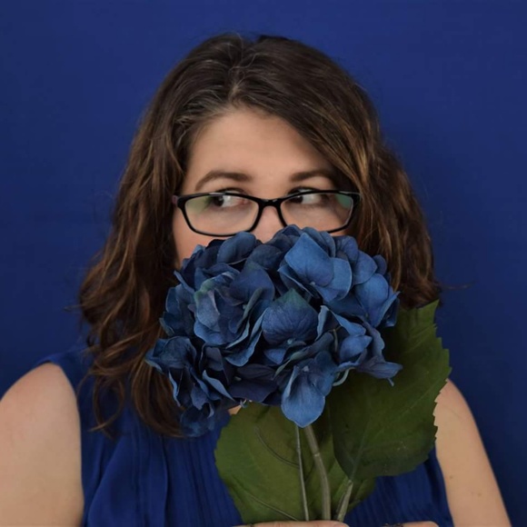 Meet your Posher, Jen - Picture 1 of 1